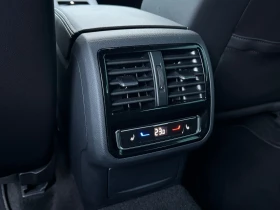 VW Passat VW Passat Var. Business 2.0TDI SCR 4MOT DSG, снимка 10 - Автомобили и джипове - 53322505