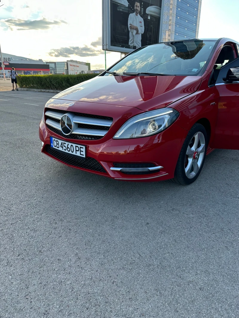 Mercedes-Benz B 250, снимка 16 - Автомобили и джипове - 46566391