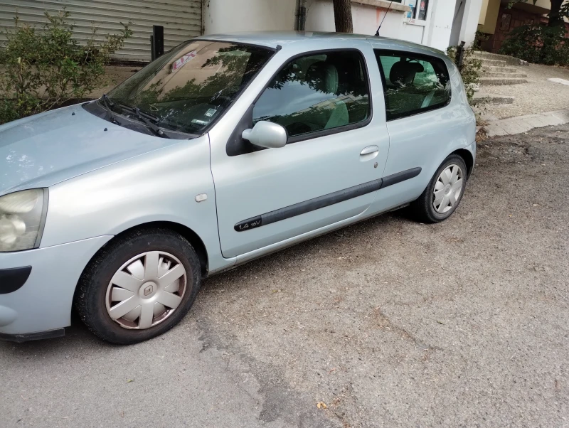 Renault Clio, снимка 3 - Автомобили и джипове - 47133174