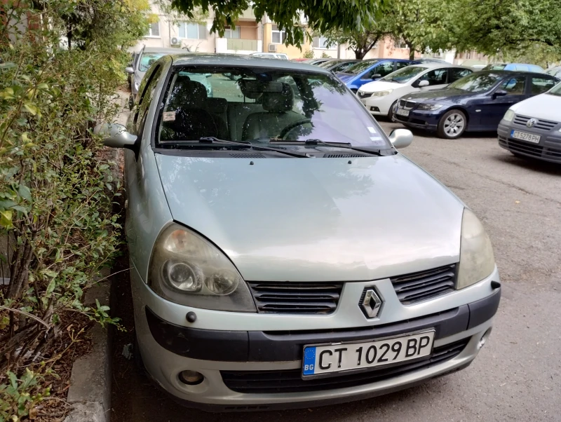 Renault Clio, снимка 5 - Автомобили и джипове - 47133174