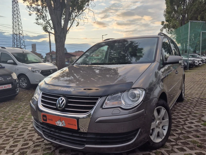 VW Touran 2.0TDI 140k.s.7 места, снимка 1 - Автомобили и джипове - 47287677