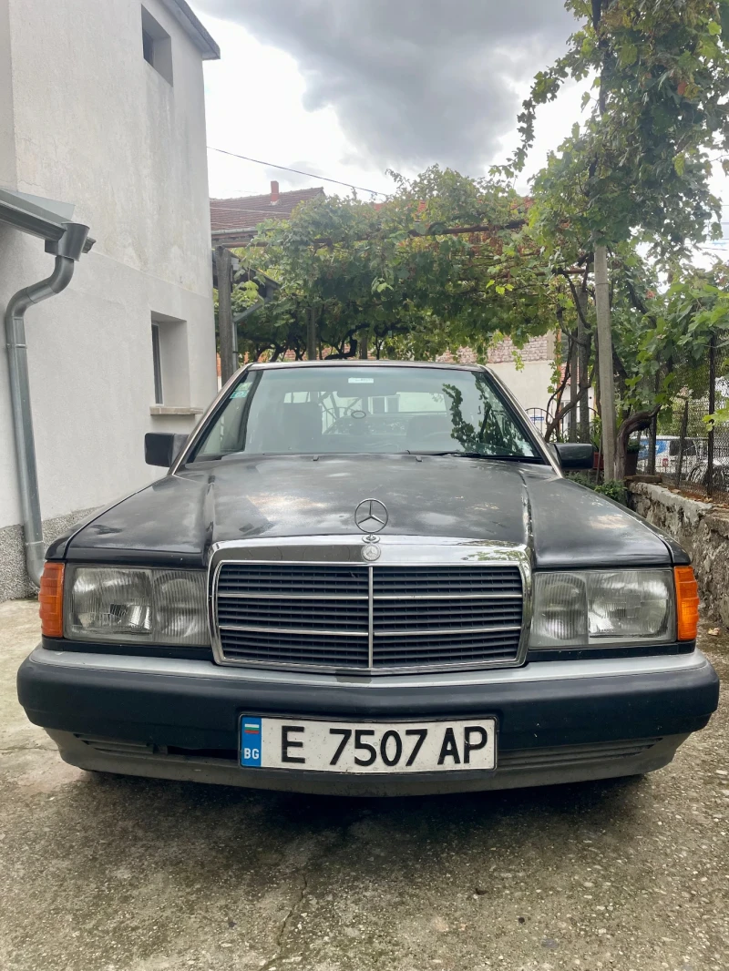 Mercedes-Benz 190, снимка 2 - Автомобили и джипове - 49068184