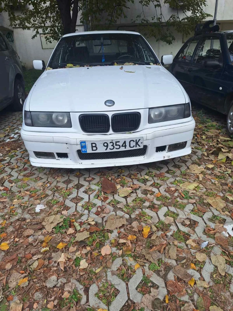 BMW 318, снимка 3 - Автомобили и джипове - 48016646