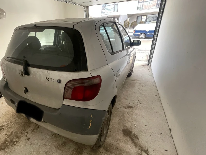 Toyota Yaris 0, 9, снимка 5 - Автомобили и джипове - 48091355