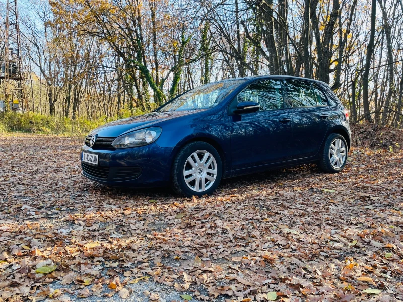 VW Golf 1.6 TDI, снимка 1 - Автомобили и джипове - 48484753