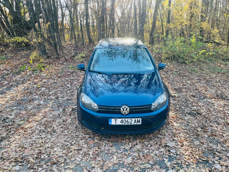 VW Golf 1.6 TDI, снимка 4 - Автомобили и джипове - 48484753