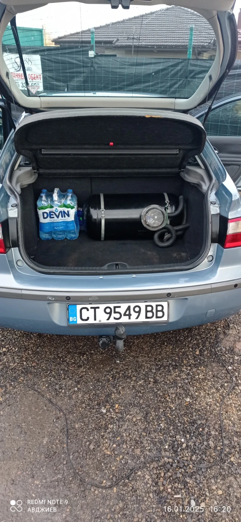 Renault Laguna 1.8 16v 121k.c., снимка 16 - Автомобили и джипове - 49419973