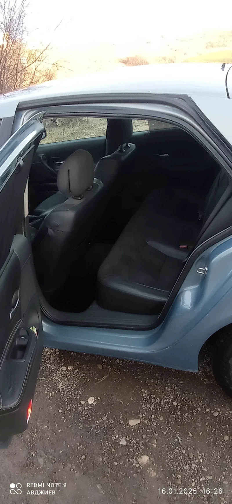 Renault Laguna 1.8 16v 121k.c., снимка 8 - Автомобили и джипове - 49419973