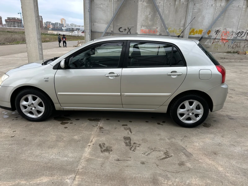 Toyota Corolla, снимка 3 - Автомобили и джипове - 49593719