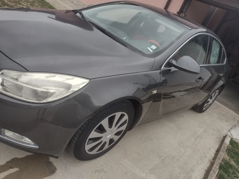 Opel Insignia 1.6-16V-180к.с-ГАЗ-БЕНЗИН 75000 км., снимка 13 - Автомобили и джипове - 50980495