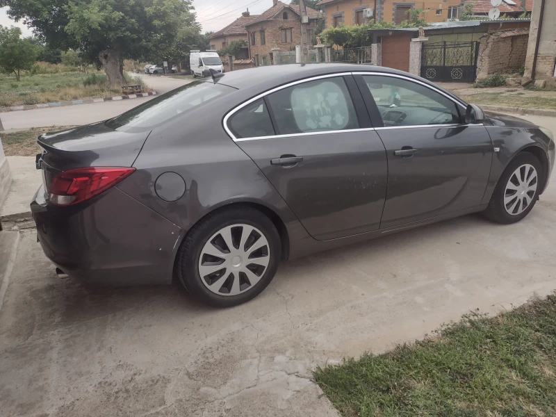 Opel Insignia 1.6-16V-180к.с-ГАЗ-БЕНЗИН 75000 км., снимка 7 - Автомобили и джипове - 50980495