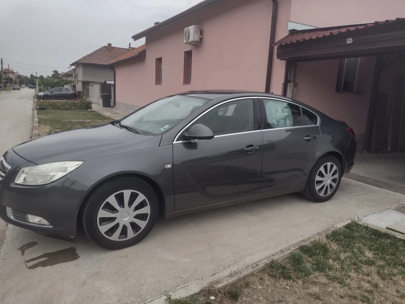 Opel Insignia 1.6-16V-180к.с-ГАЗ-БЕНЗИН 75000 км., снимка 8 - Автомобили и джипове - 50980495
