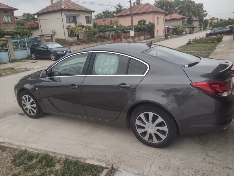 Opel Insignia 1.6-16V-180к.с-ГАЗ-БЕНЗИН 75000 км., снимка 11 - Автомобили и джипове - 50980495