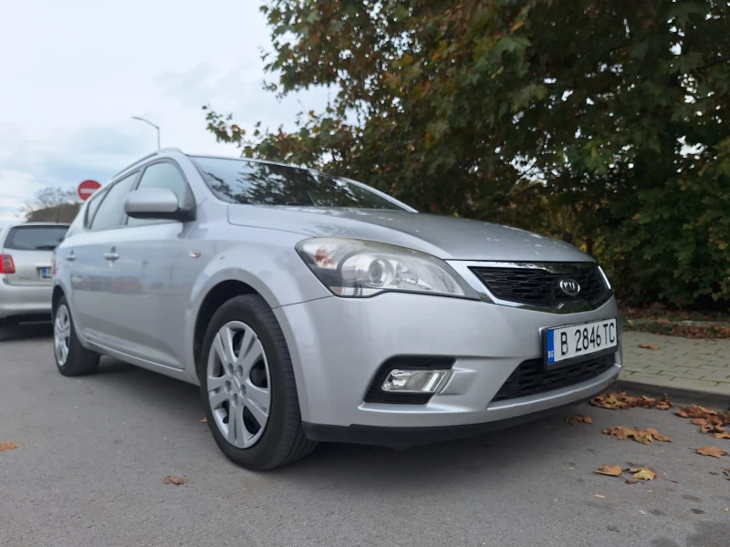 Kia Ceed, снимка 3 - Автомобили и джипове - 52530463