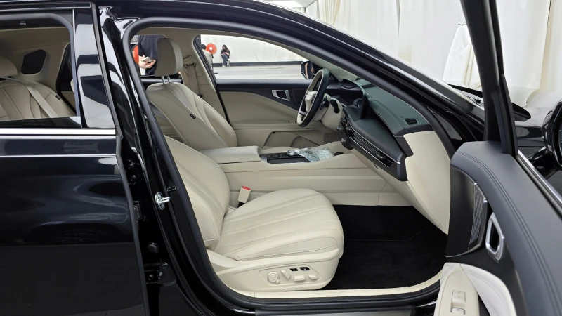 Kia K8 2.5 Noblesse autogeorge.com, снимка 11 - Автомобили и джипове - 52030856