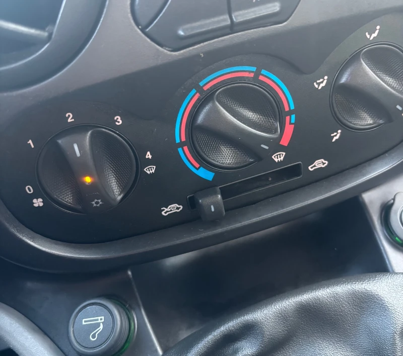 Fiat Doblo 1.3D , снимка 12 - Автомобили и джипове - 52645813