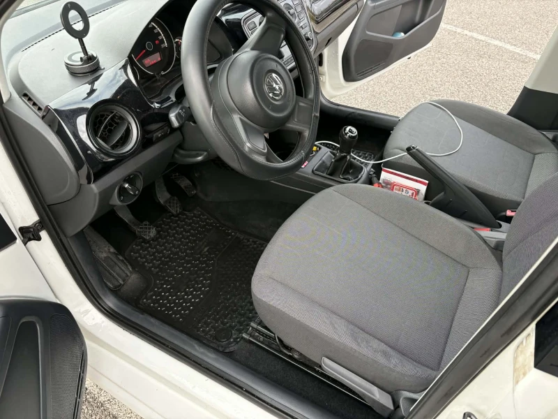 VW Up EcoUP, снимка 10 - Автомобили и джипове - 52709074