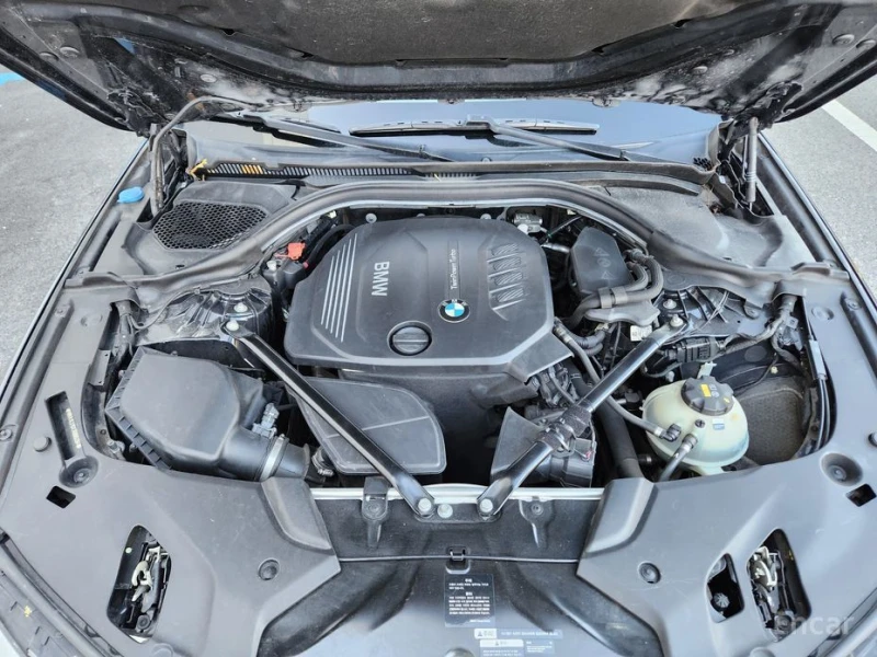 BMW 520, снимка 9 - Автомобили и джипове - 53206841