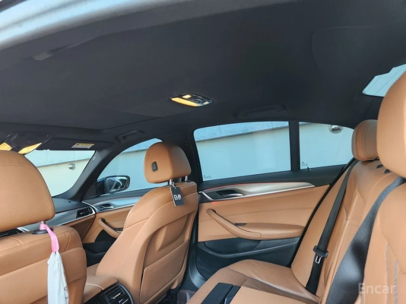 BMW 520, снимка 11 - Автомобили и джипове - 53206841