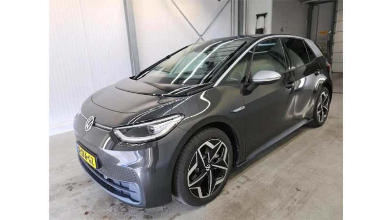 VW ID.3 1st Plus* 58kWh* Matrix* Дистроник* Подгрев