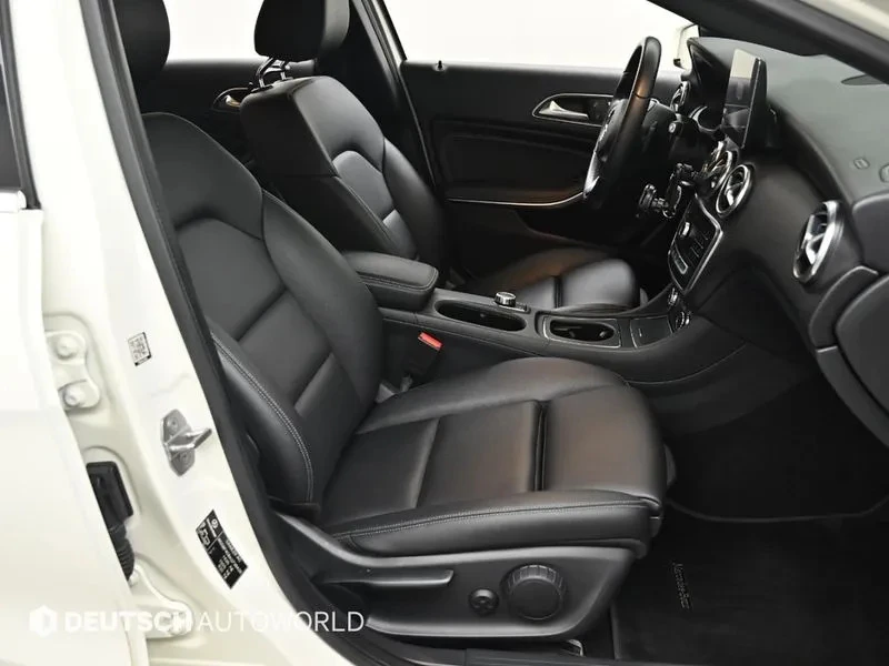 Mercedes-Benz A 200, снимка 9 - Автомобили и джипове - 54751684
