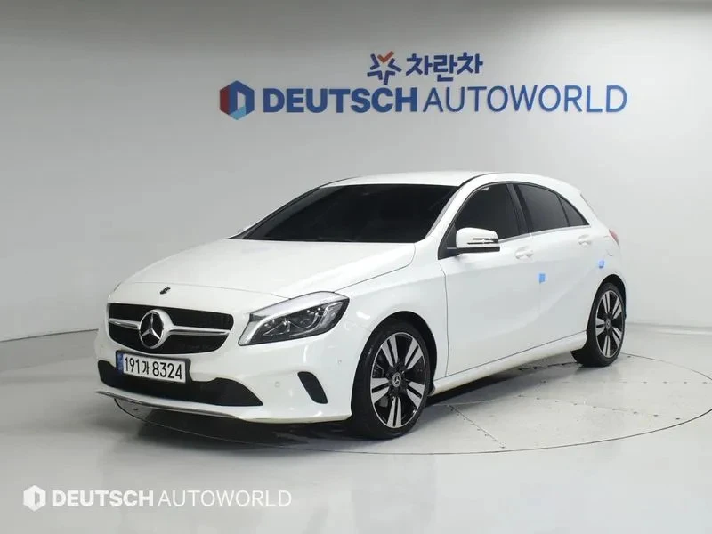 Mercedes-Benz A 200