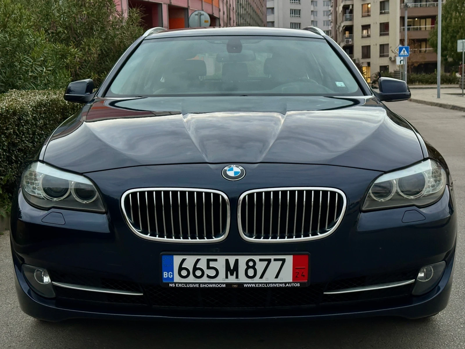 BMW 520 d LUXURY BUSINESS LINE / КАМЕРА / АВТОМАТ / КОЖА - изображение 4