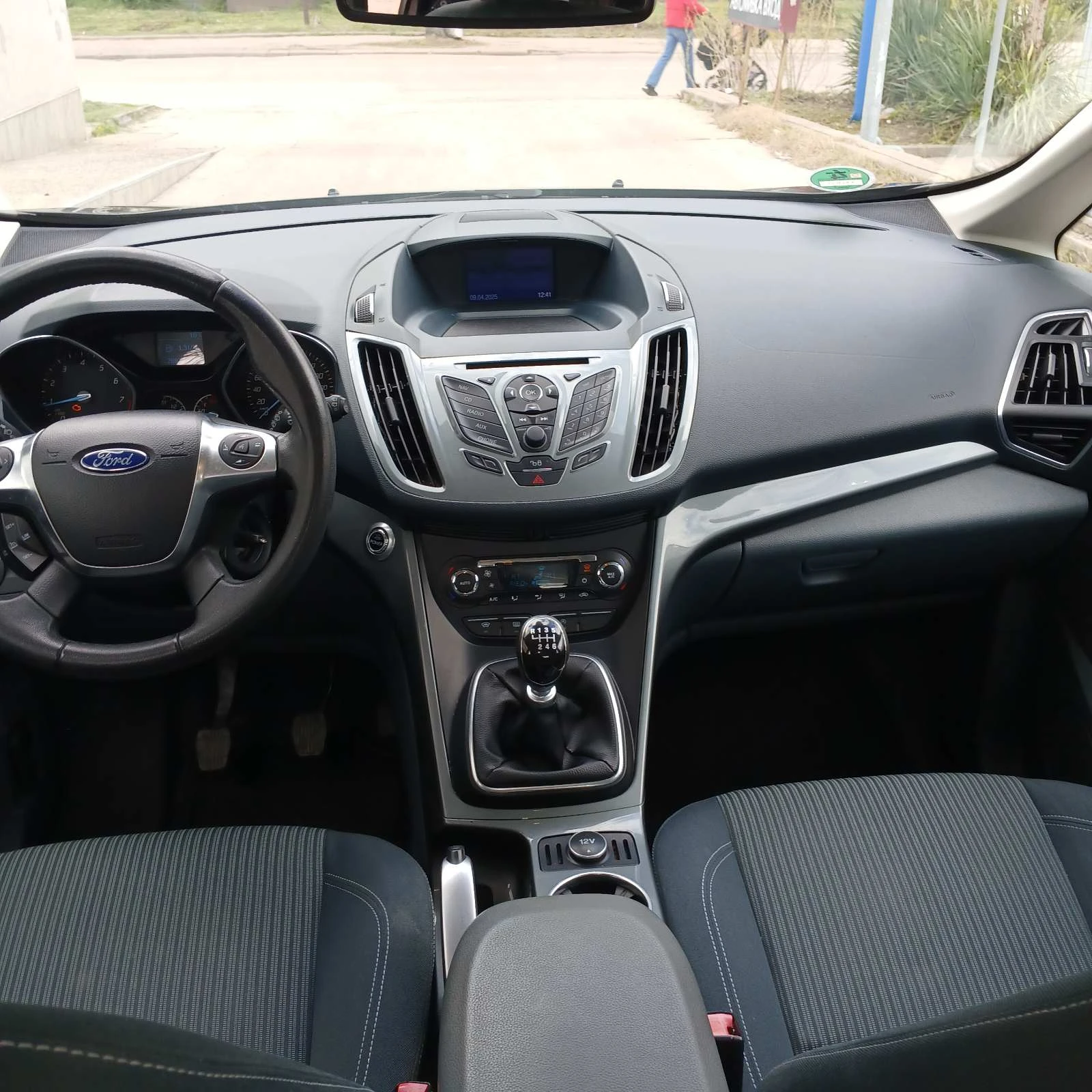 Ford C-max Grand - изображение 7