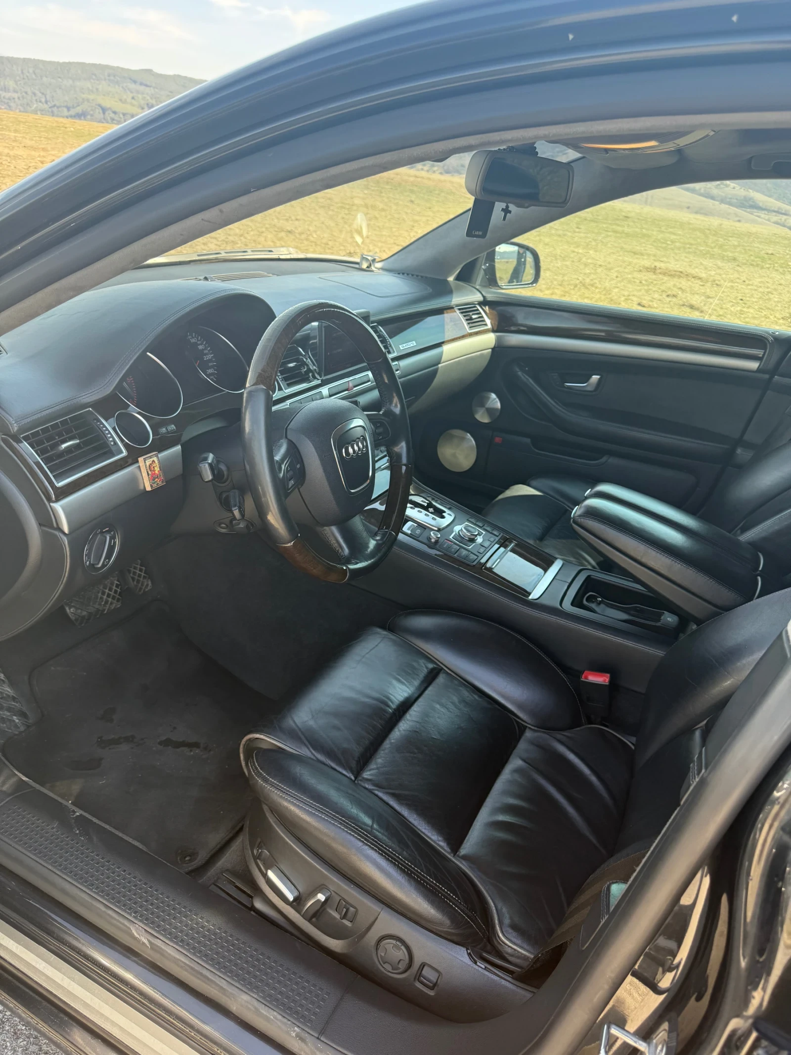 Audi A8  - изображение 6