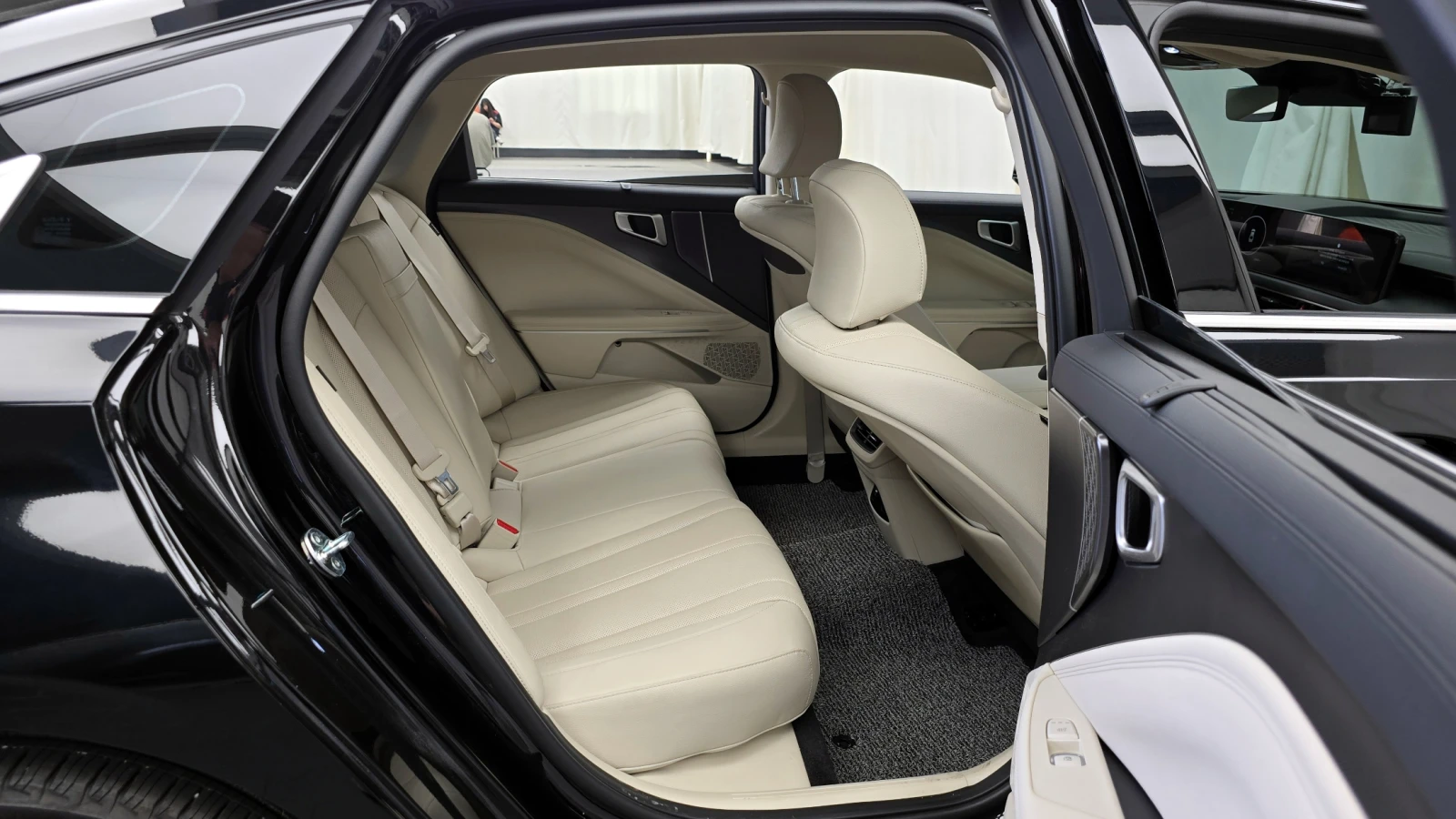 Kia K8 2.5 Noblesse | Mobile.bg   12