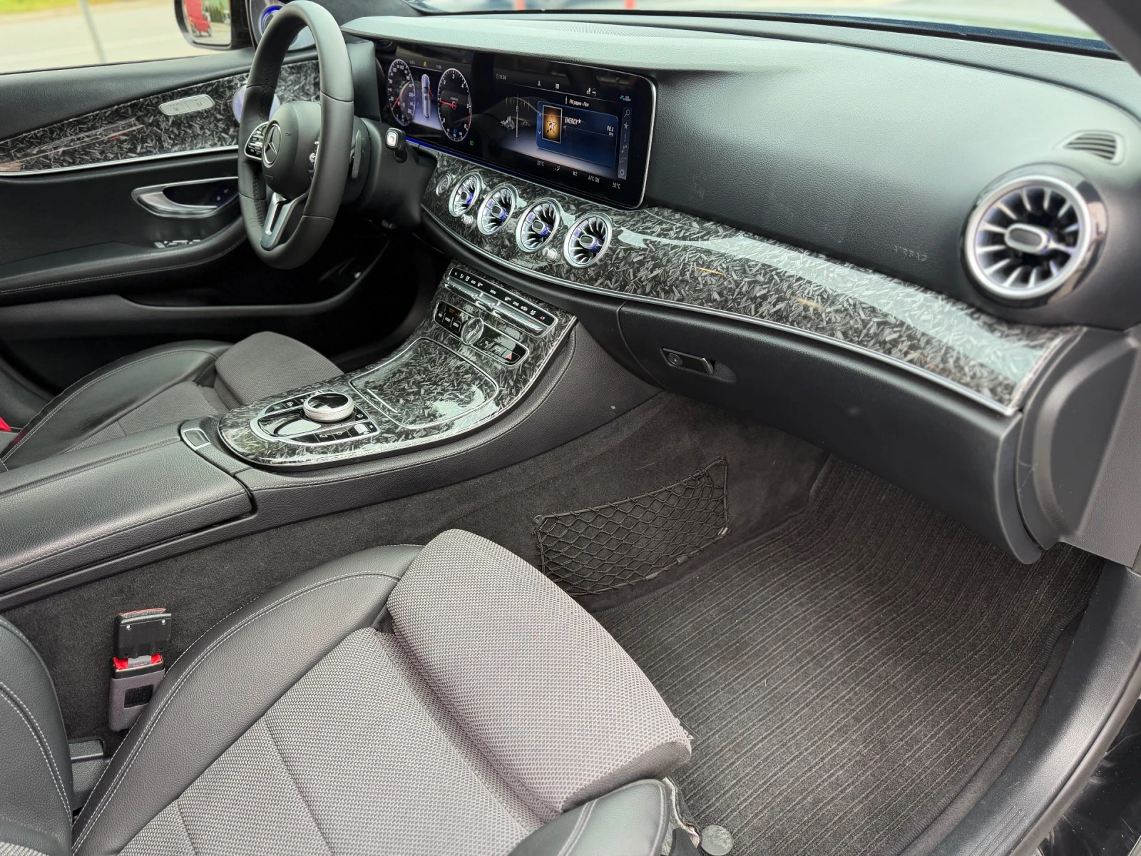 Mercedes-Benz E 220 АМГ, снимка 10 - Автомобили и джипове - 54349370