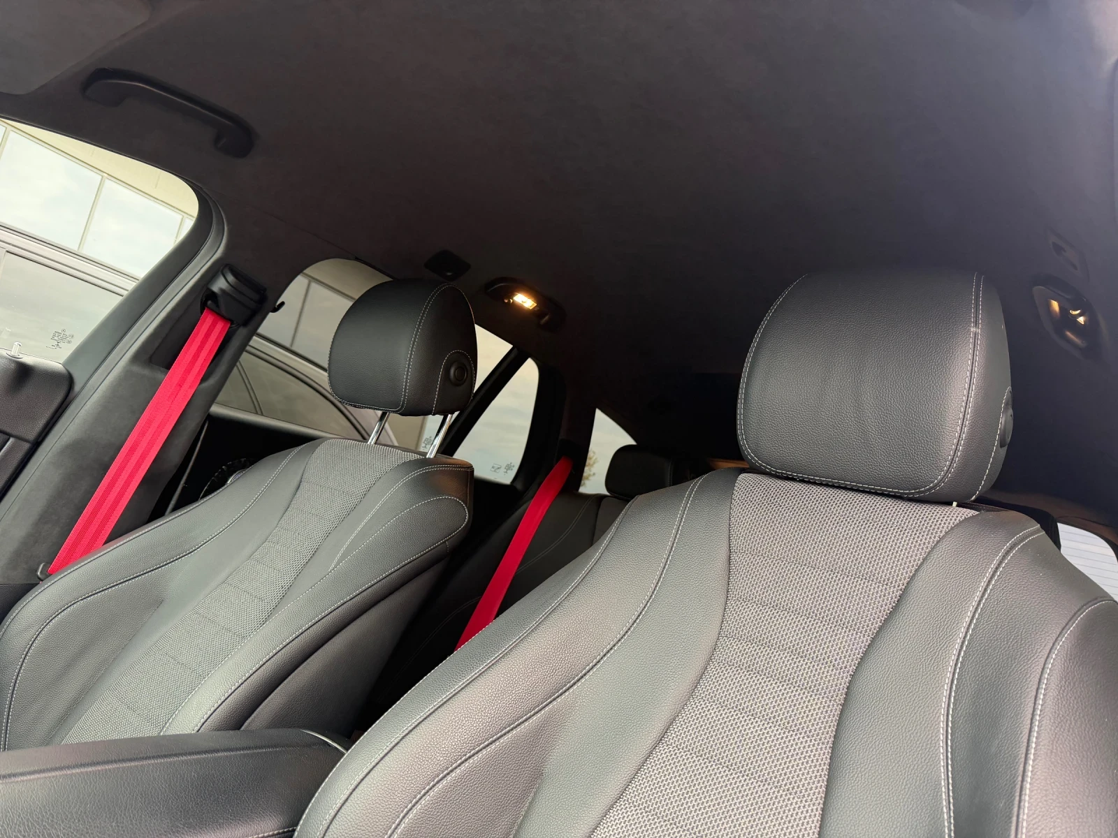 Mercedes-Benz E 220 АМГ, снимка 17 - Автомобили и джипове - 54349370