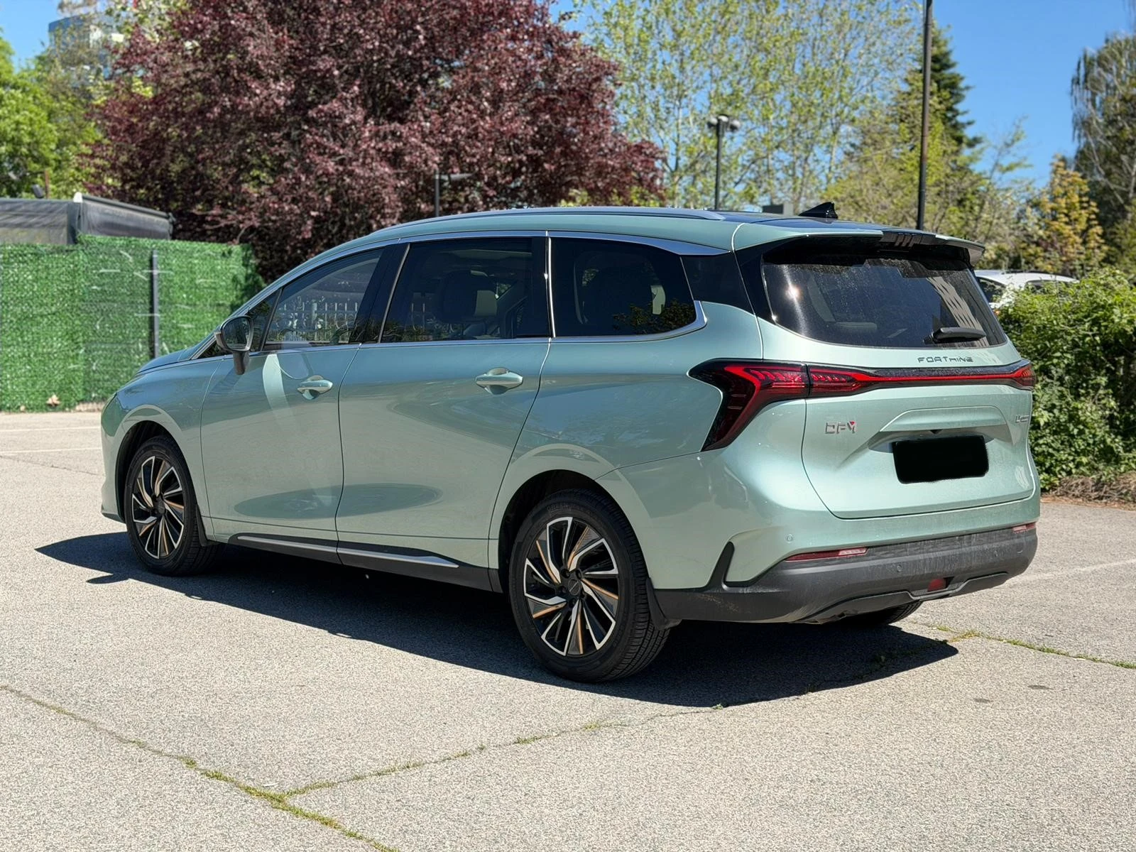 DONGFENG M4-YACHT U TOUR | Mobile.bg � ����������� 4