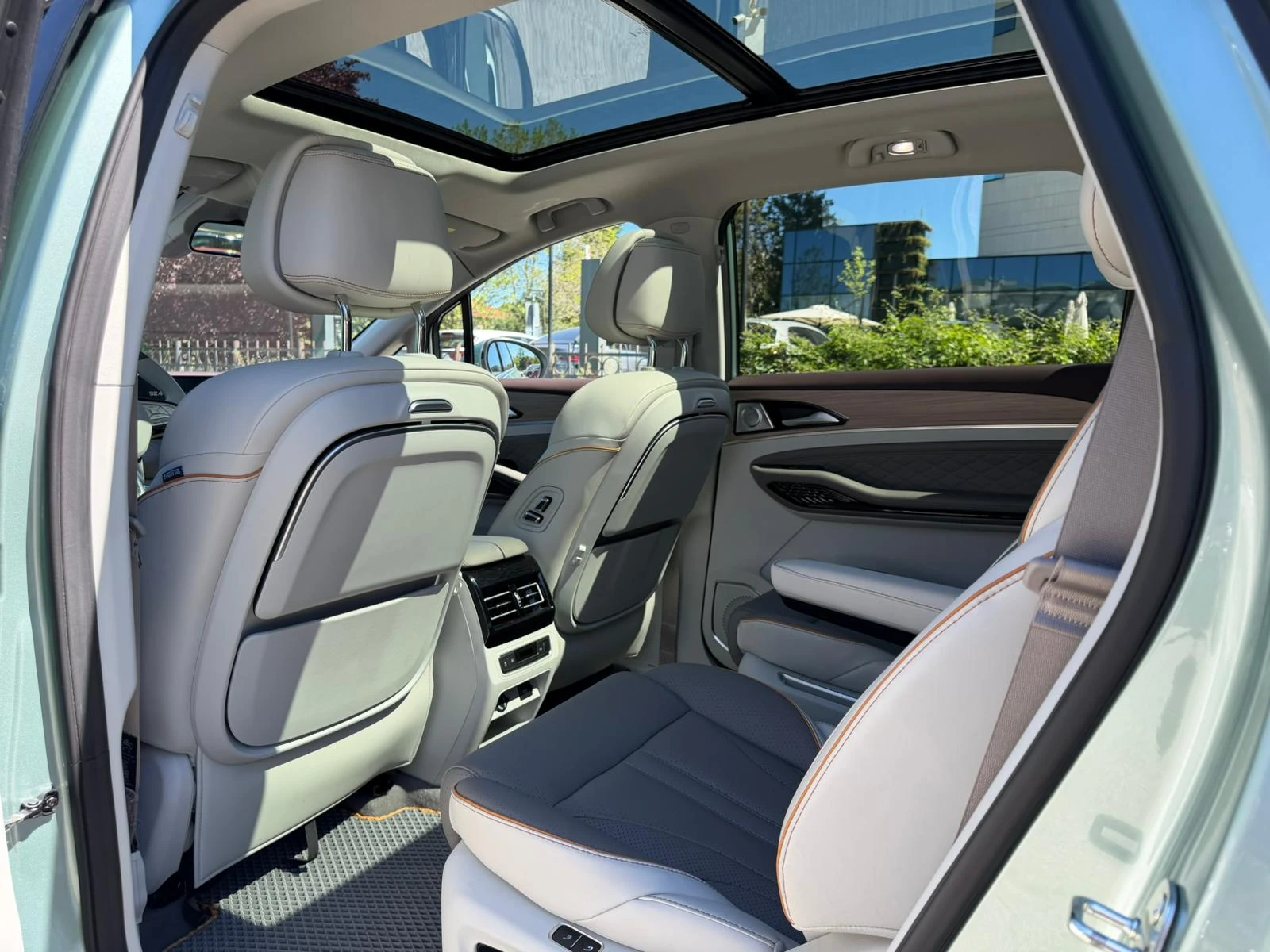 DONGFENG M4-YACHT U TOUR | Mobile.bg � ����������� 16