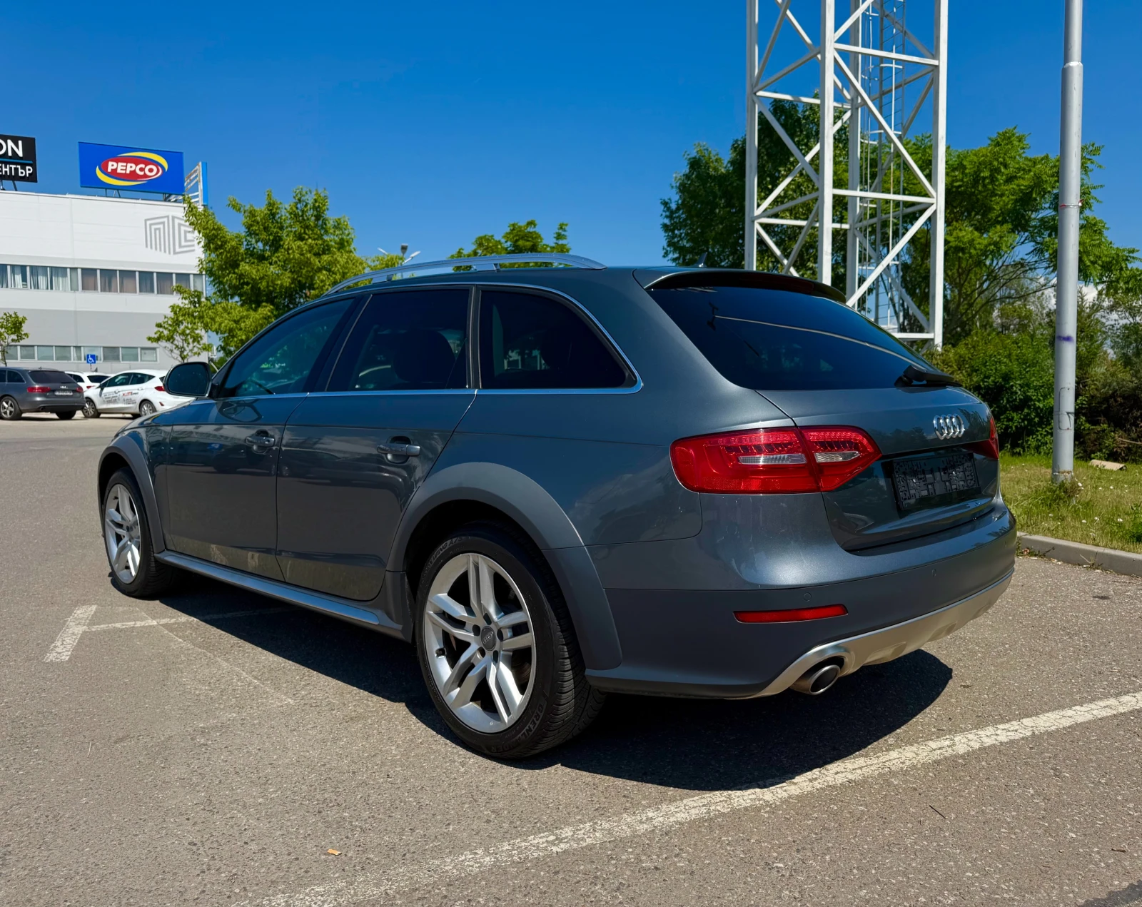 Audi A4 Allroad 3.0D 6 МЕСЕЦА ГАРАНЦИЯ ИЛИ 5000КМ B&O ПАНОРАМА, снимка 3 - Автомобили и джипове - 54865360