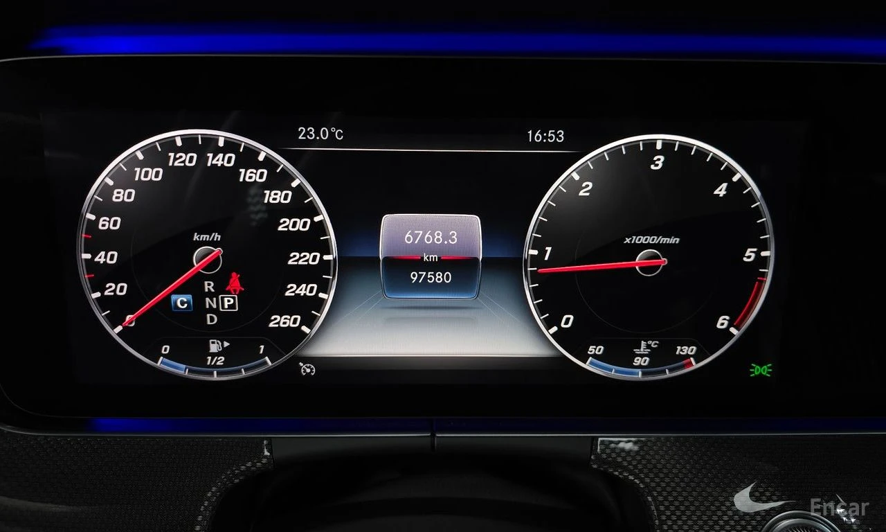 Mercedes-Benz CLS 300 d* AMG LINE* ПОДГРЕВ* НАВИГАЦИЯ, снимка 6 - Автомобили и джипове - 54913900