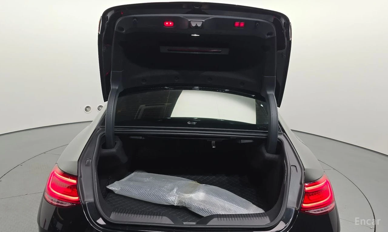 Mercedes-Benz CLS 300 d* AMG LINE* ПОДГРЕВ* НАВИГАЦИЯ, снимка 15 - Автомобили и джипове - 54913900