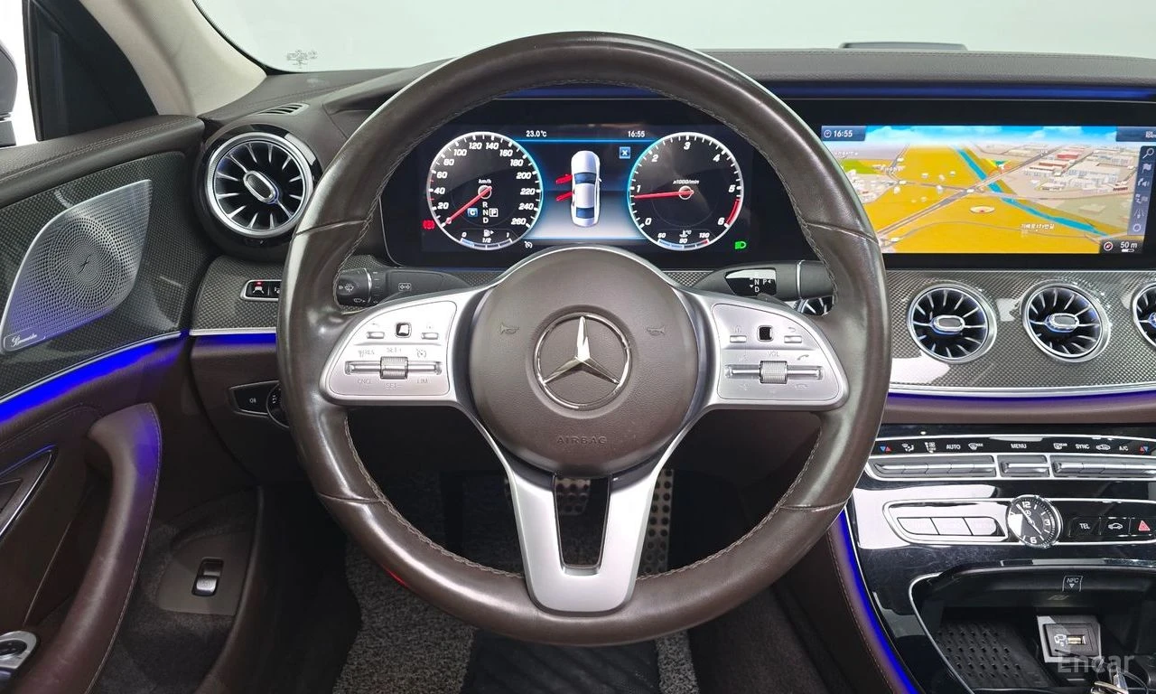 Mercedes-Benz CLS 300 d* AMG LINE* ПОДГРЕВ* НАВИГАЦИЯ, снимка 4 - Автомобили и джипове - 54913900