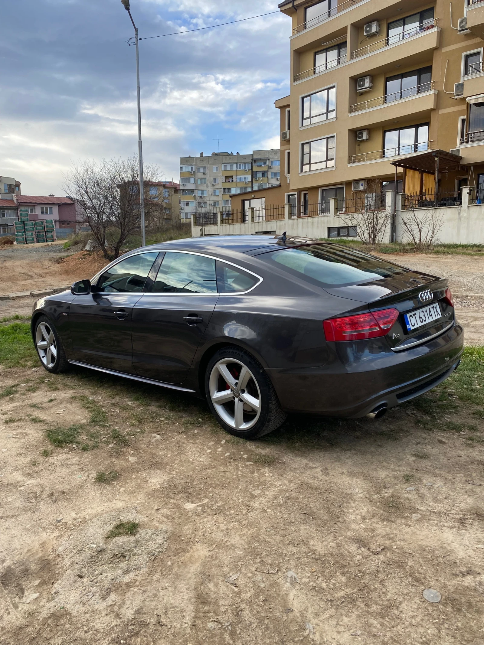 Audi A5 2.0 TFSI Sportback , снимка 3 - Автомобили и джипове - 55066901