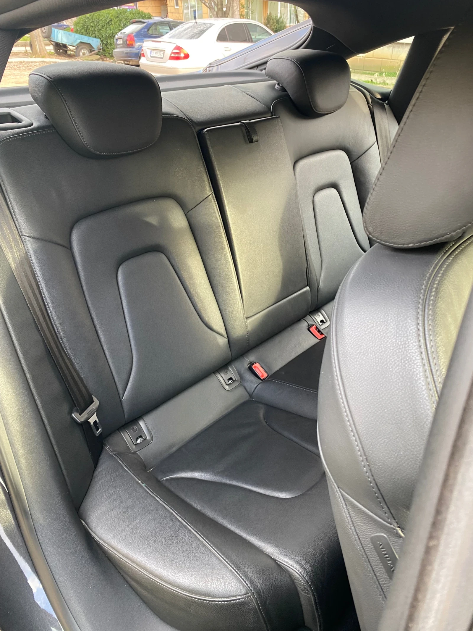 Audi A5 2.0 TFSI Sportback , снимка 11 - Автомобили и джипове - 55066901