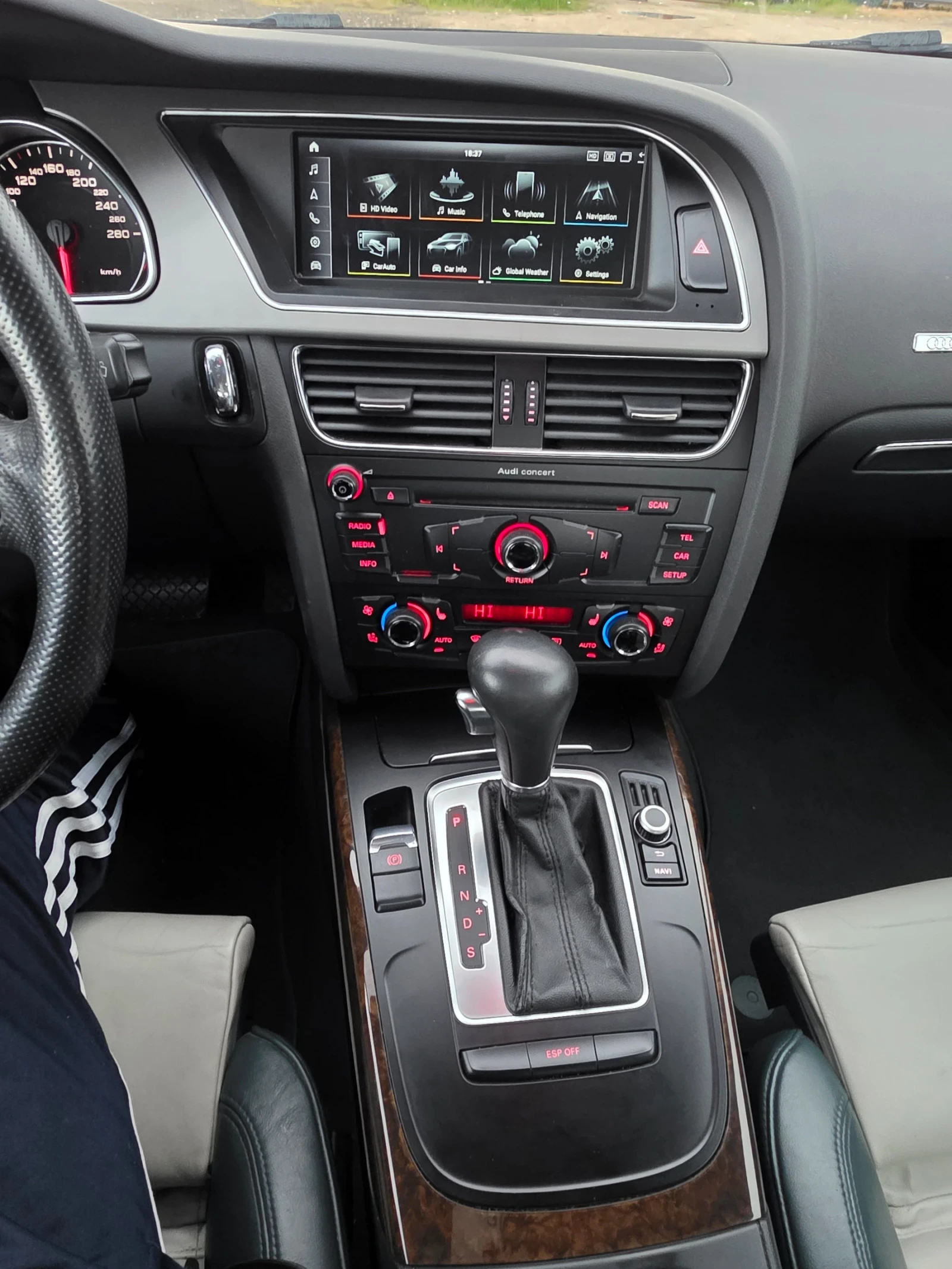 Audi A5 2.7TDI, снимка 14 - Автомобили и джипове - 55117078