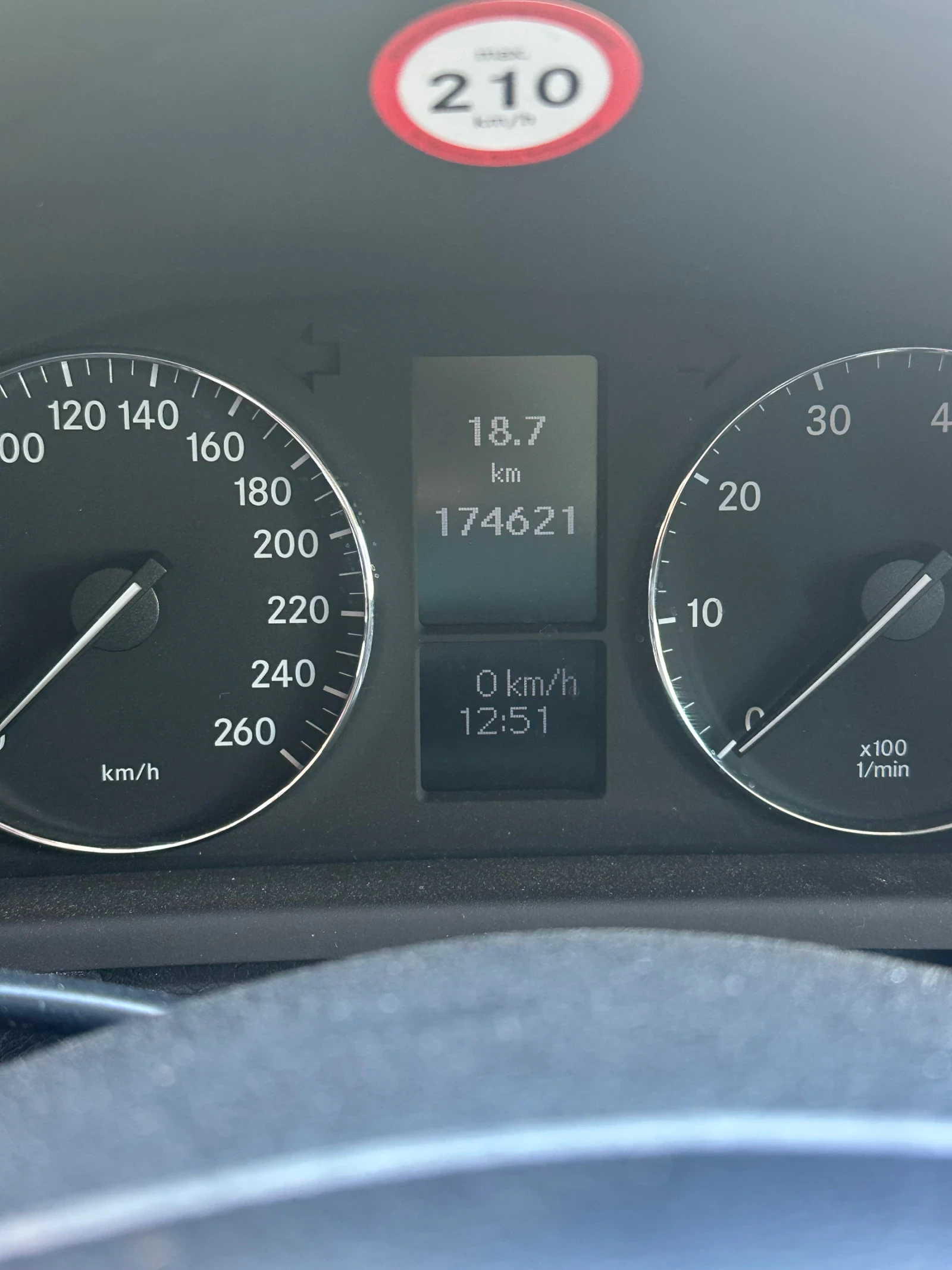 Mercedes-Benz C 200 LPG, снимка 6 - Автомобили и джипове - 55617531