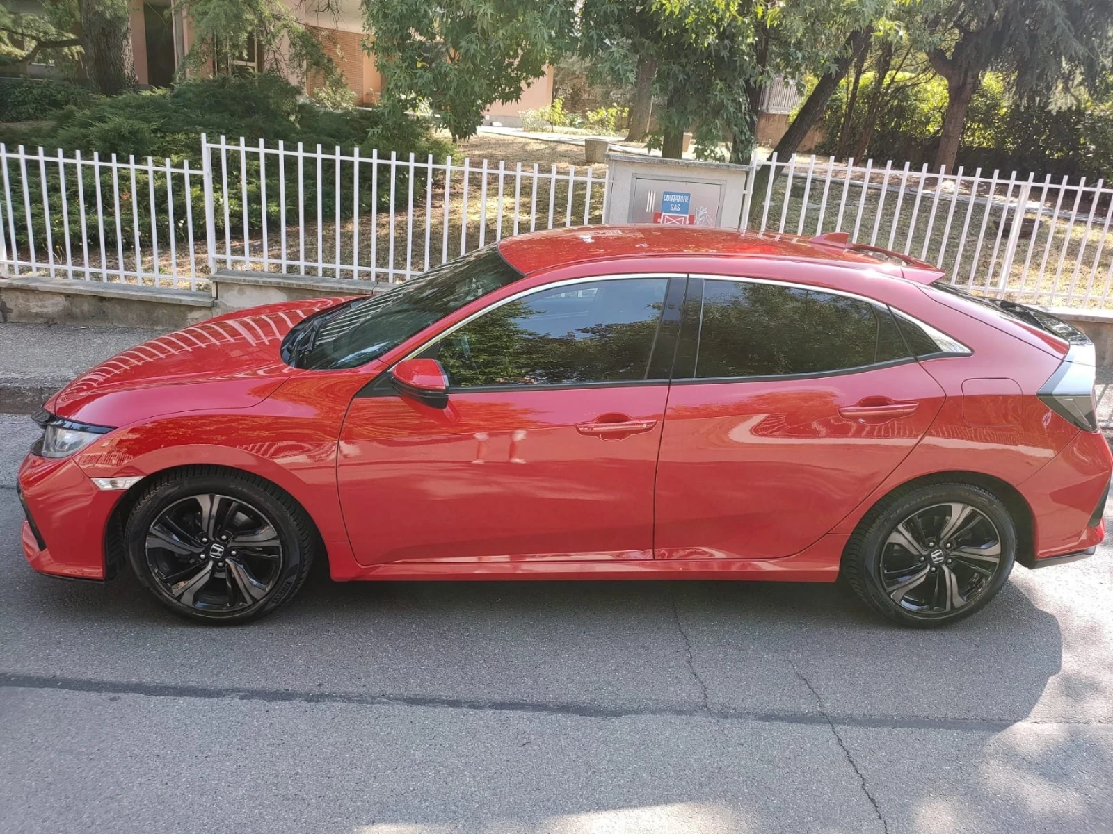 Honda Civic 1.6 I-DTEC, снимка 10 - Автомобили и джипове - 55640450