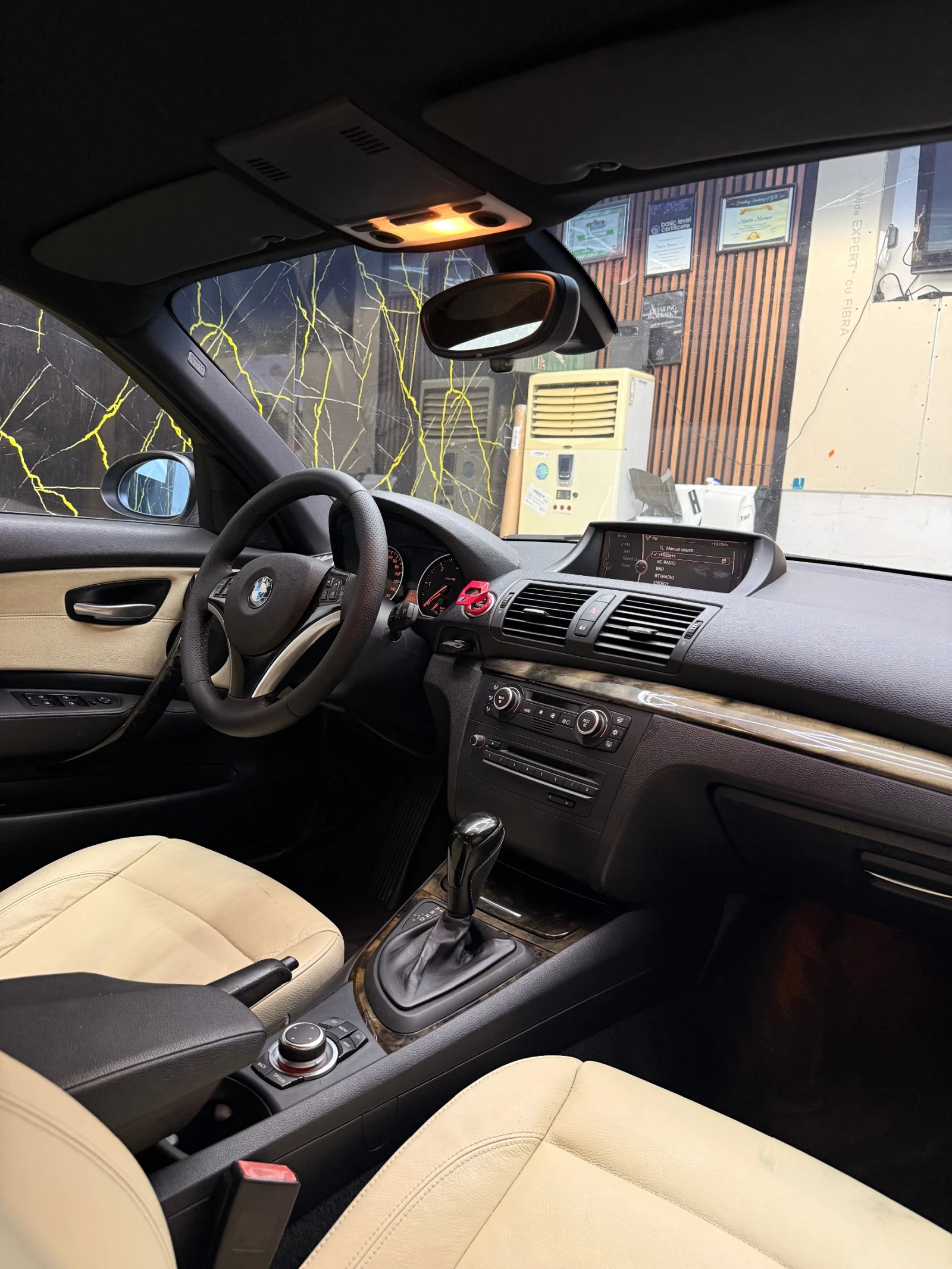 BMW 120 120D facelift , снимка 9 - Автомобили и джипове - 55646343