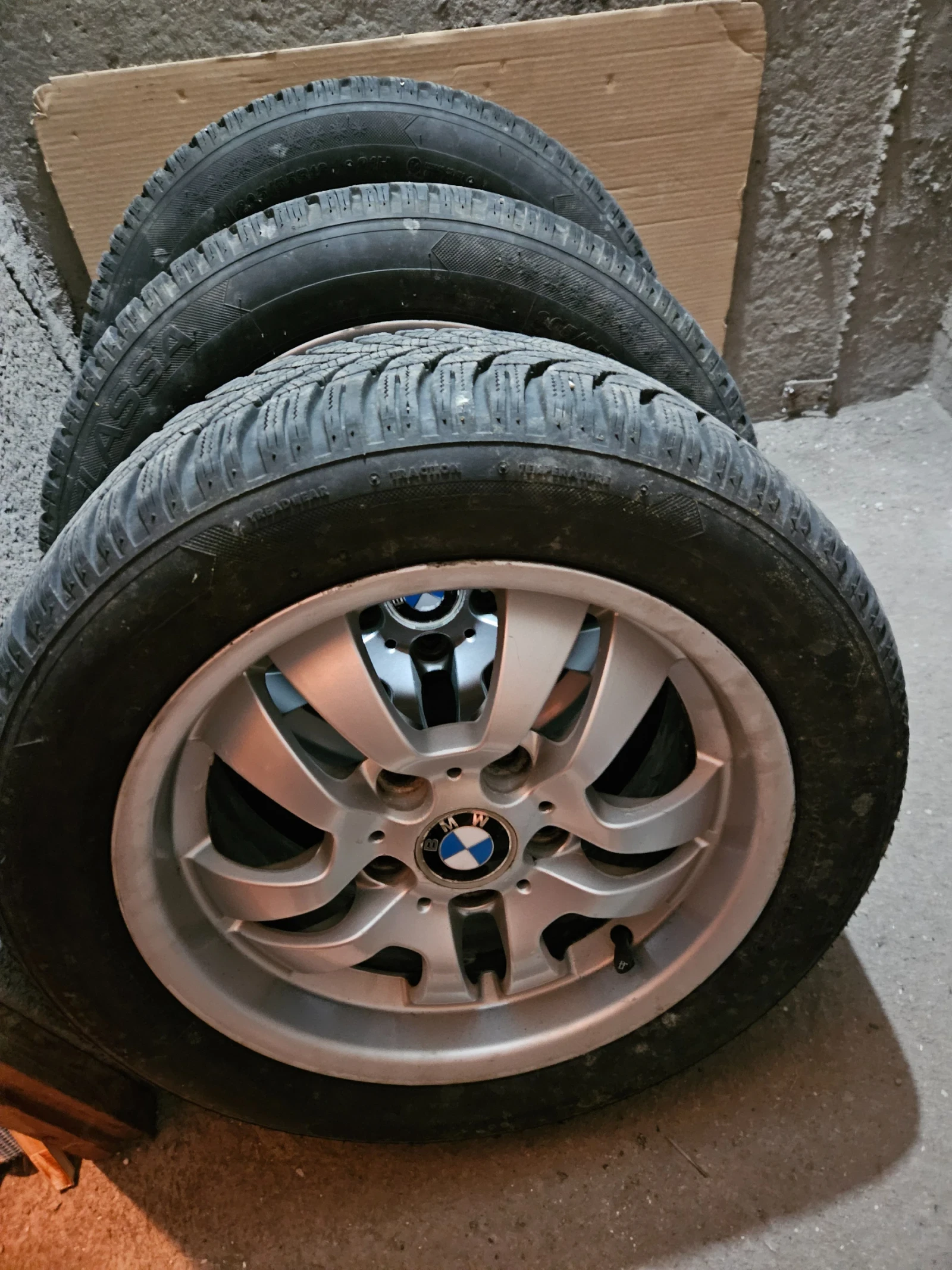 BMW 320, снимка 11 - Автомобили и джипове - 56159720