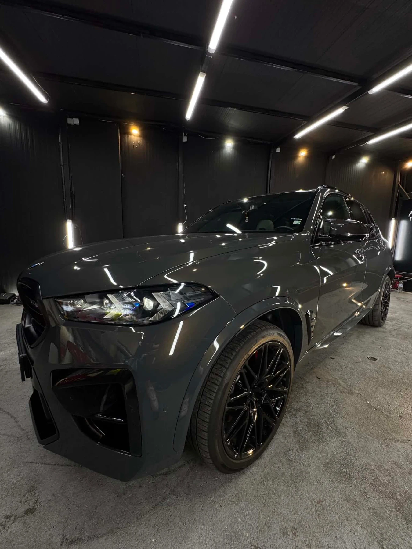 BMW X5M COMPETITION* B&W* HUD* 360 * SKY LOUNGE* ����� ��� | Mobile.bg � ����������� 2