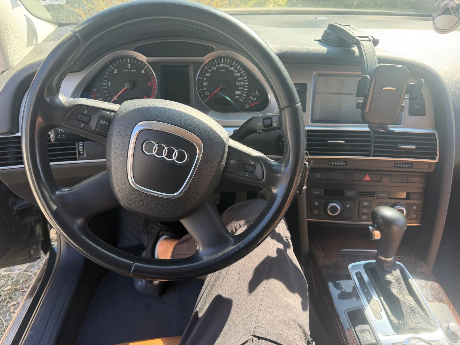 Audi A6, снимка 8 - Автомобили и джипове - 56311599