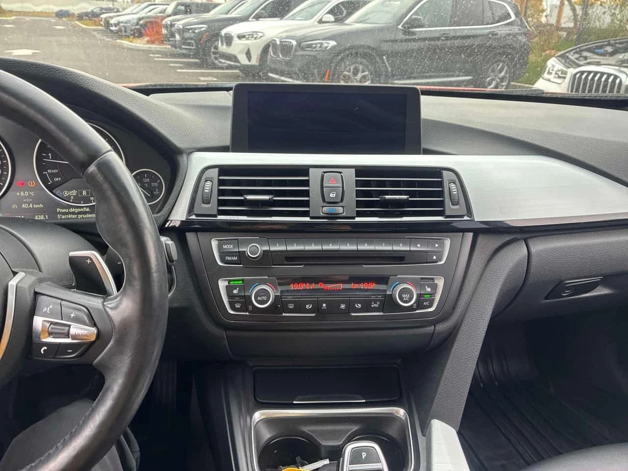 BMW 335 * 335i xDrive * CARFAX * ����� �� ����������� | Mobile.bg � ����������� 9