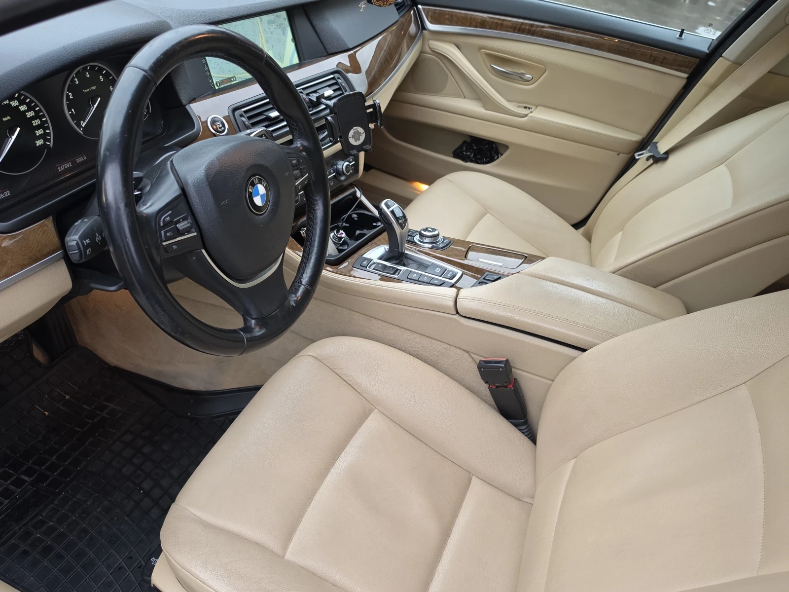 BMW 535 535i xdrive KEYLESS, 360.., снимка 14 - Автомобили и джипове - 56727649
