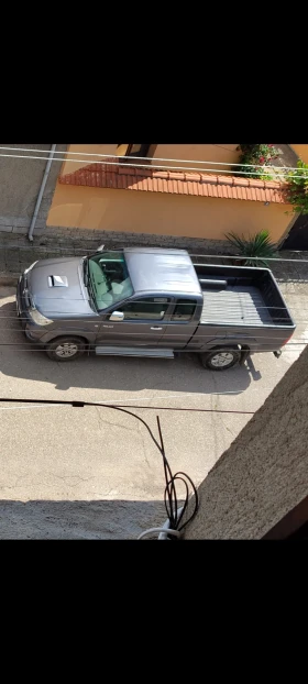Toyota Hilux, снимка 1
